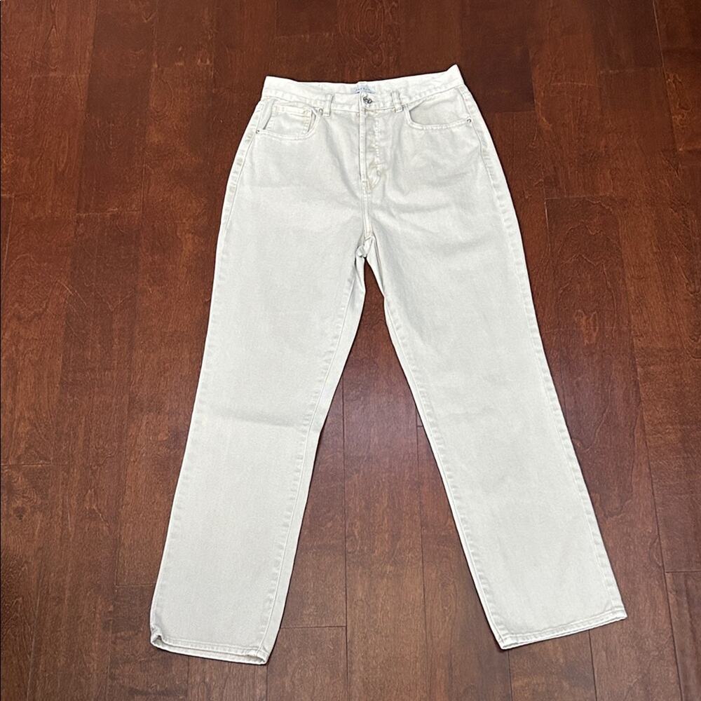 PacSun Womens Dad Jeans in Cream Pale Beige, Perfect Neutral for Summer, Size 28